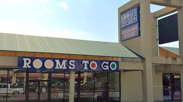 Rooms To Go Outlet