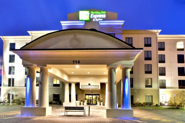 Holiday Inn Express & Suites Knoxville West - Oak Ridge by IHG