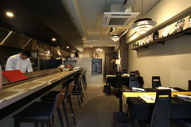 ヨシダカッポウ （YOSHIDA Kappou）