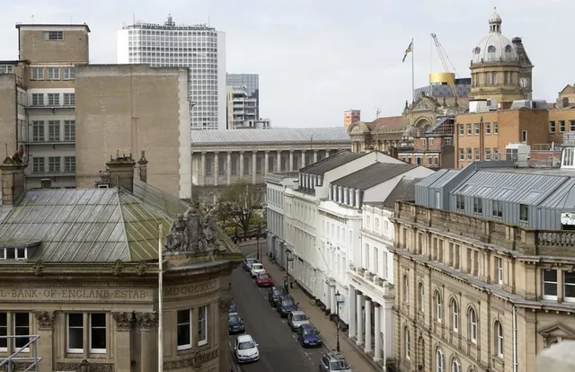 N°8 Waterloo St Apartments