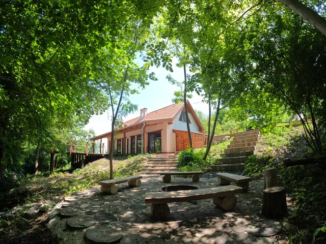 Lesence Zug Vendégház