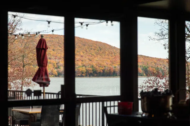 Ace's Run Restaurant & Pub