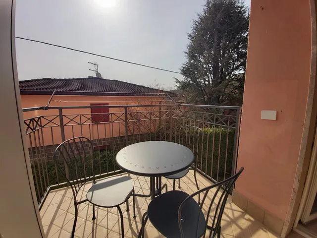 Bergamo Allegra Home