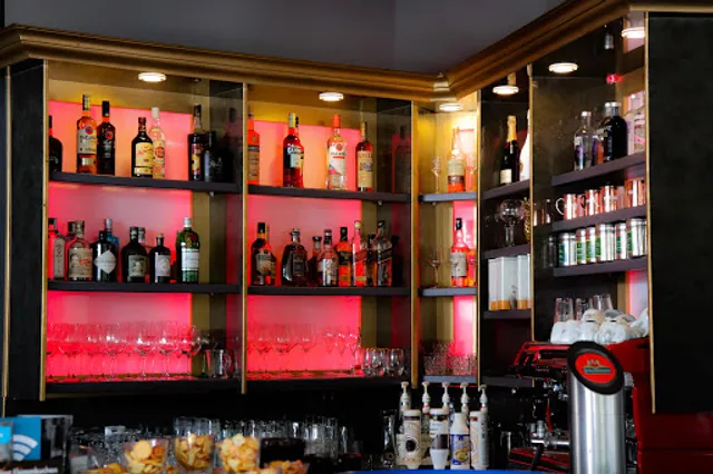 Nightfly shisha and cocktail