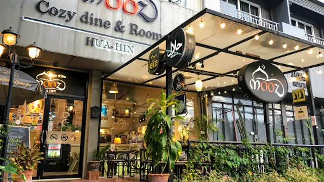 Mooz Hua Hin Halal Food & Guesthouse