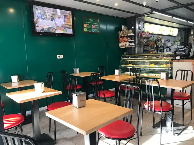 Pan y Pasta - Bar cafetería en Alicante