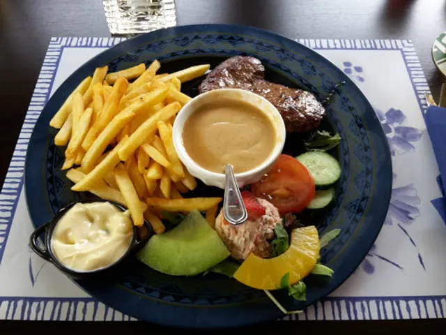 Bar Sports Hall Strijland