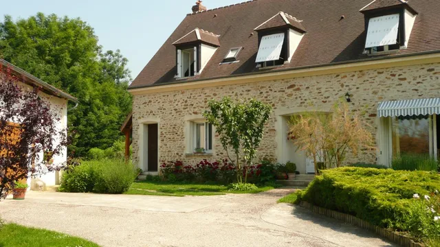 La Briarde de Retal , 3 épis G.D.F. Guide du Routard