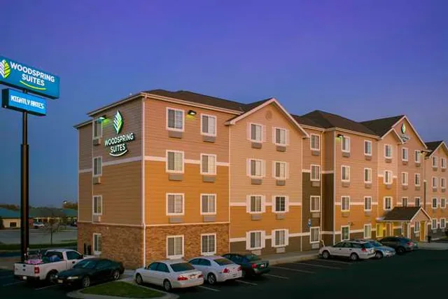 WoodSpring Suites Lincoln Northeast I-80