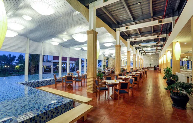 Saffron By The Beach - Indian Restaurant Da Nang