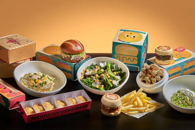 La Gran Familia Mediterránea - Valencia