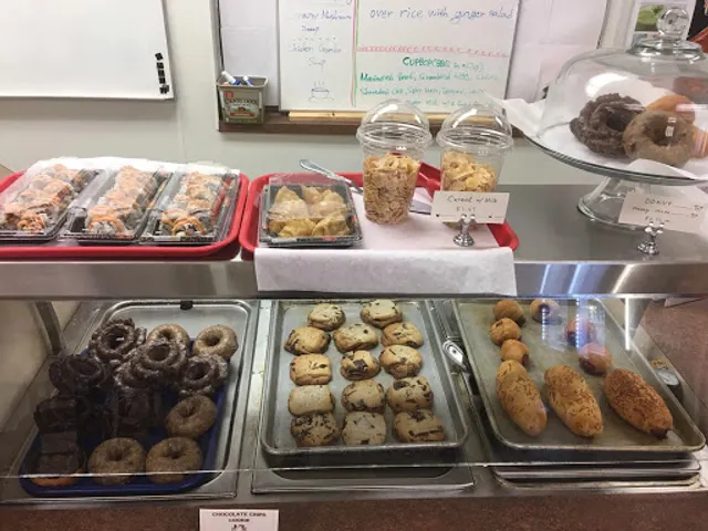 Murphy's Deli - CBS TOWER