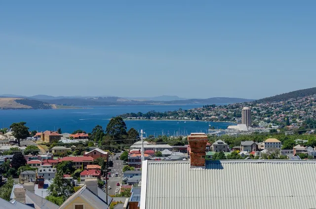 Marquis Hotel West Hobart