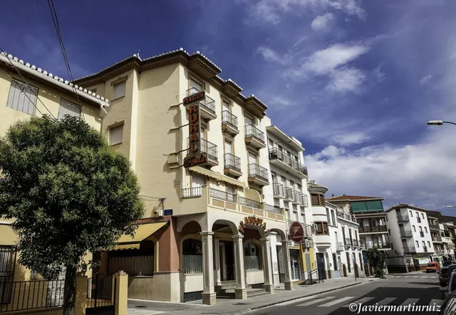 Apartamentos Turísticos La Fonda