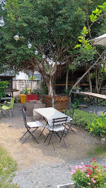 The Melon Cafe Lopburi - เดอะ เมล่อน คาเฟ่ ลพบุรี