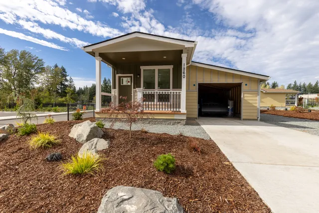 Collective Communities Crystal Mountain MHC