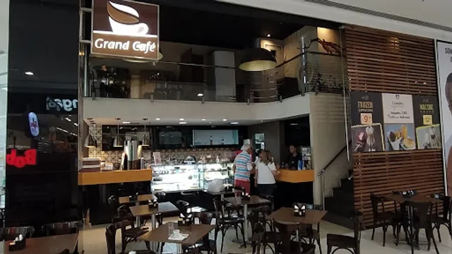 Grand café