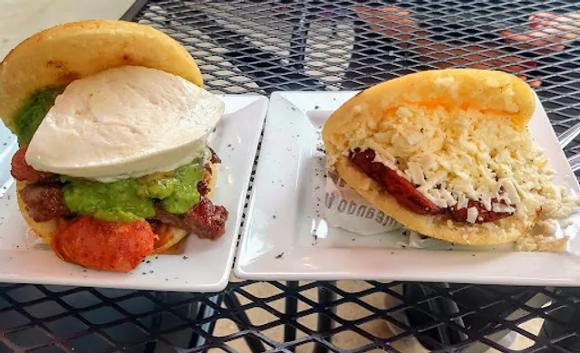 Rica Arepa LAKEVIEW | Venezuelan Restaurant