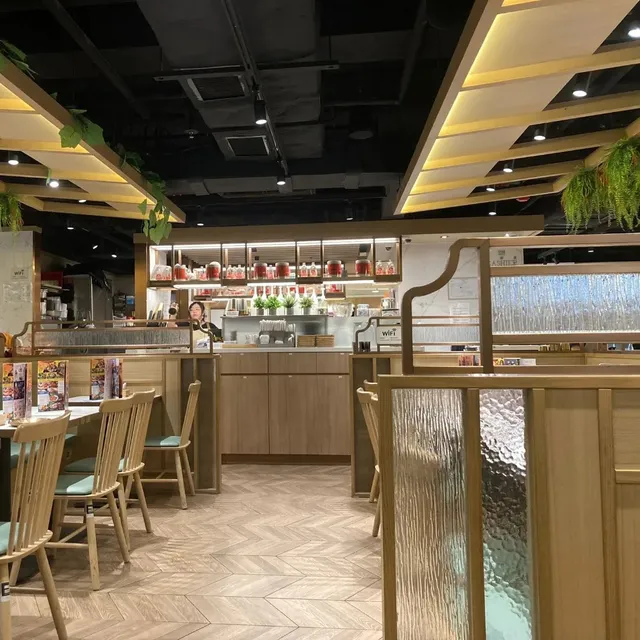 摩登堂 MORE THAN Thai cuisine and dessert