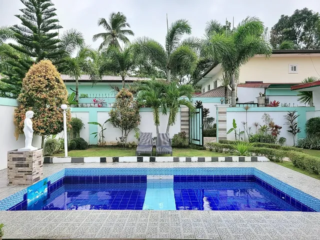 Jewelry Hotel and Resort