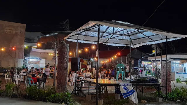 Sun D's Market Market