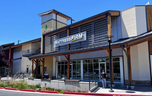 Mattress Firm Ygnacio Valley Road