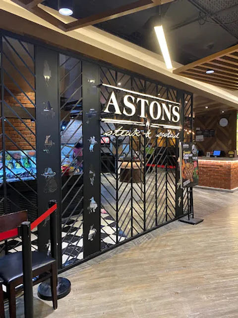 ASTONS Steak & Salad @ The CentrePoint