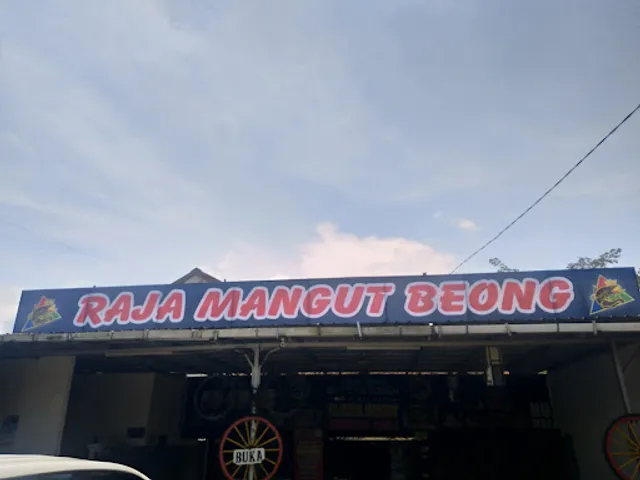 Bukit Menoreh Resto & Coffee