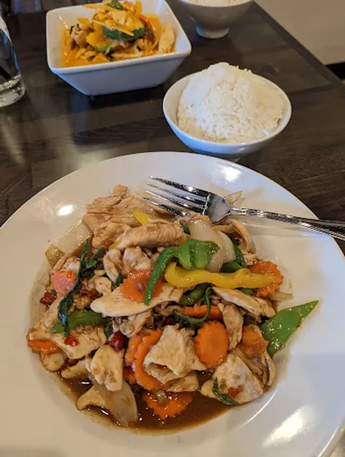 Seasoning Thai Bistro Webster NY