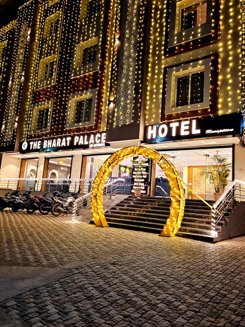 Hotel The Bharat Palace