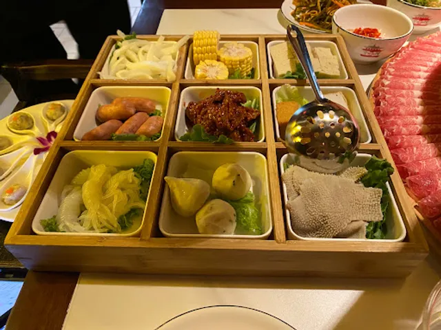 BeiJing Hot Pot 京门铜火锅