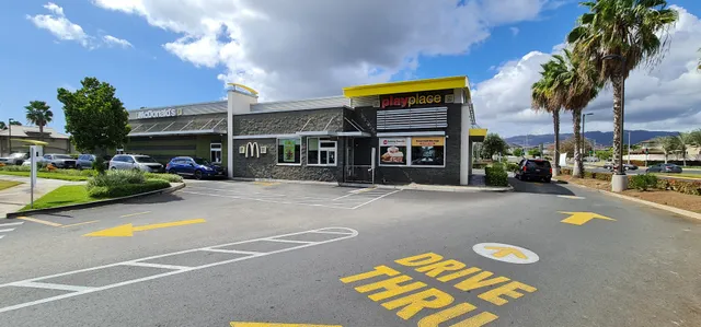 Laulani Village Shopping Center