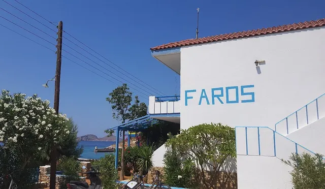 Faros Rooms & Taverna