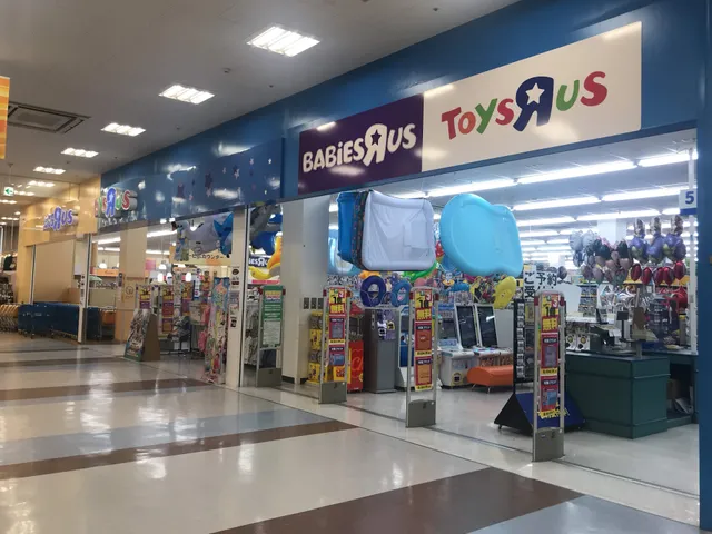 Toys”R”Us
