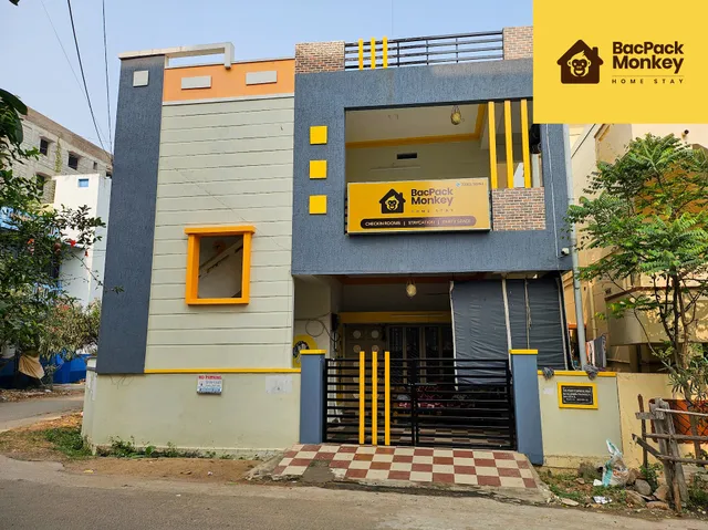 BacPac Monkey Home Stay