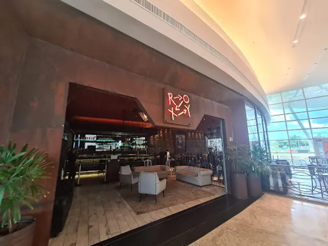 Roxy Bar - Shopping Bosque Grão-Pará