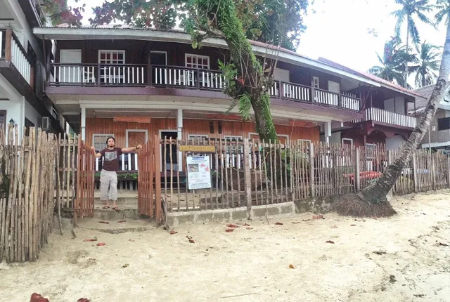 Rico's Beach Cottage