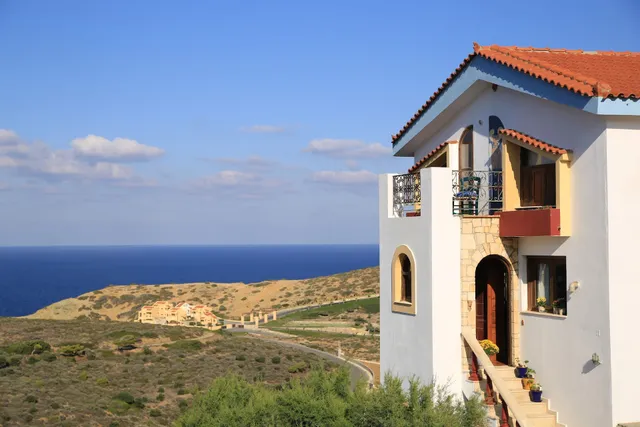 Iliatoras Villa - Traditionally Furnished Apartments