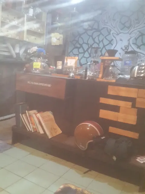 Kopi Gue, Pondur Noodle & Coffee Shop