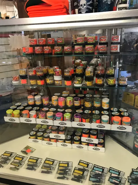 Fin & Feather Sports / Upton Guns & Gear