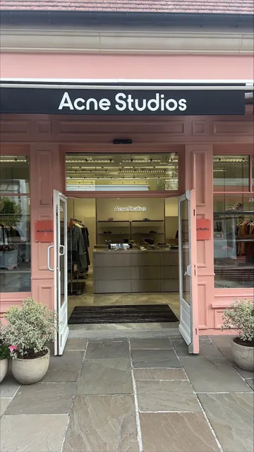 Acne Studios La Vallée Village Outlet