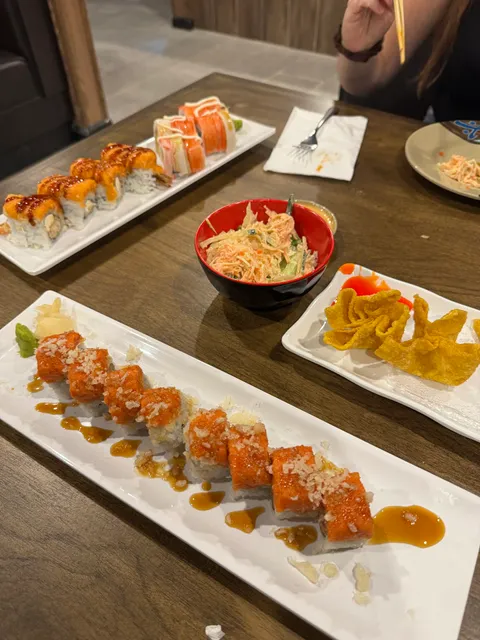 Akina Sushi & Hibachi