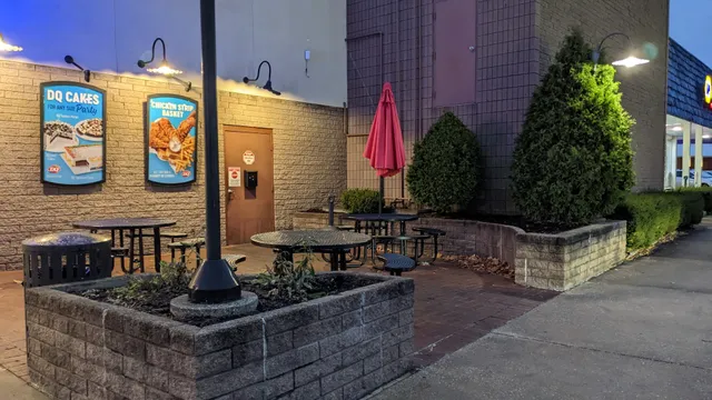 Dairy Queen Grill & Chill