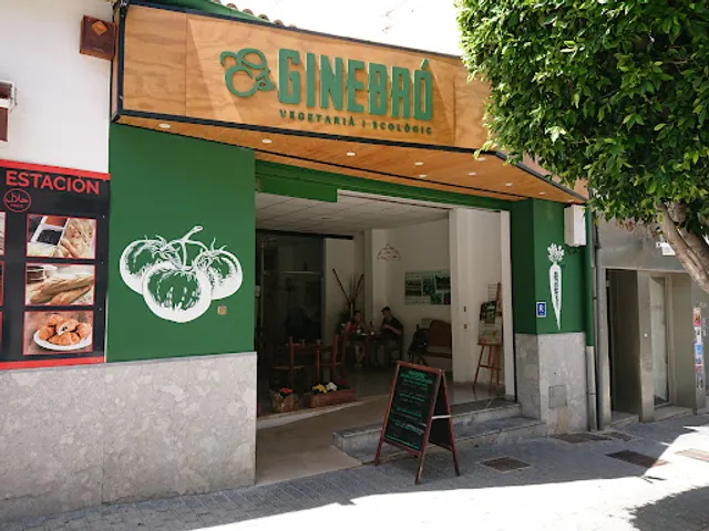 Es Ginebró - Restaurante Vegetariano