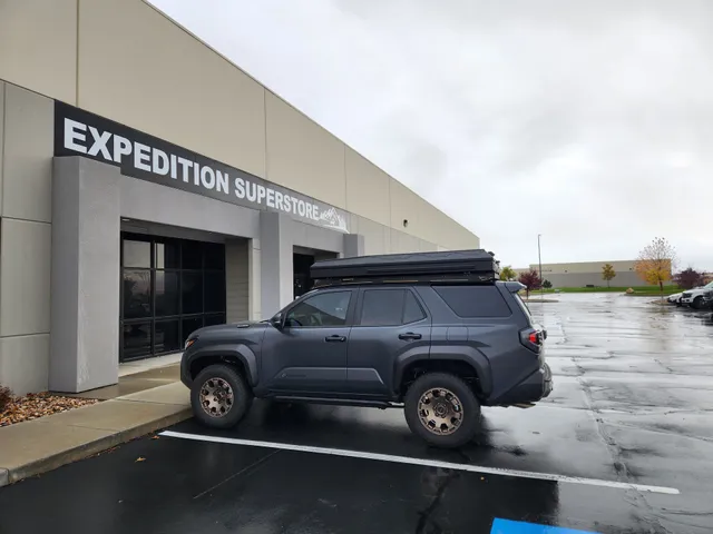 Expedition Superstore