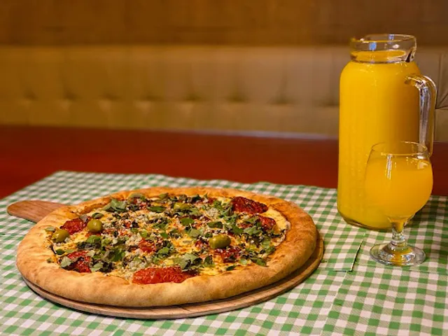 Calabria massas e pizzaria francês