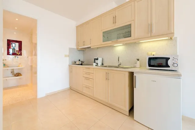 Moschatos Beach Houses