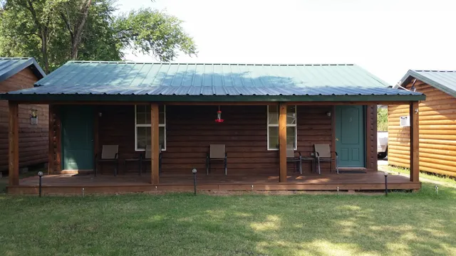 Crappie King Cabins