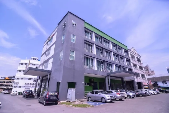 OYO 971 Nova Kuching Hotel