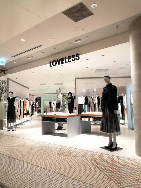 LOVELESS NEWoMan YOKOHAMA